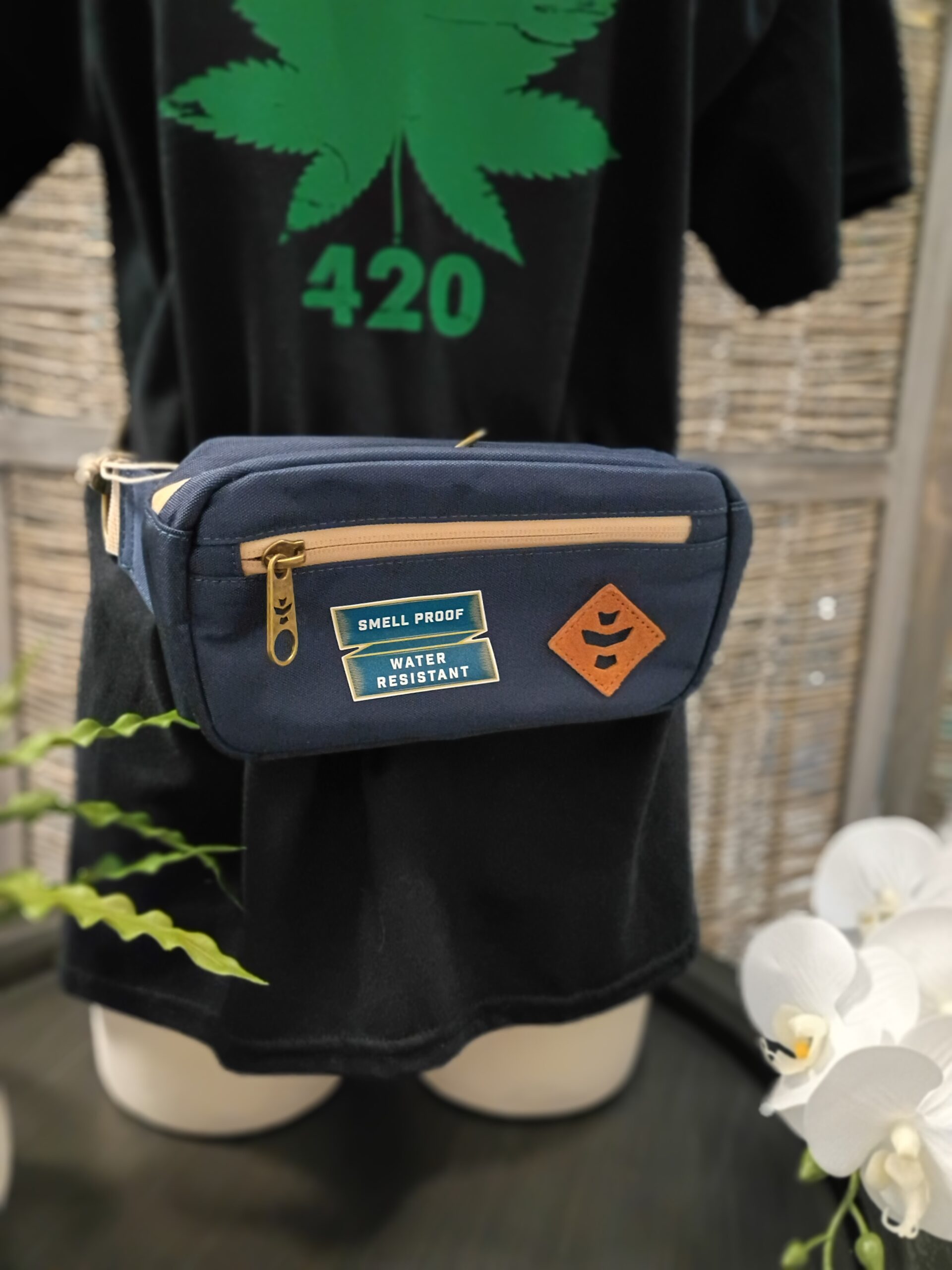 Revelry Supply - The Companion - Smell Proof Crossbody Bags